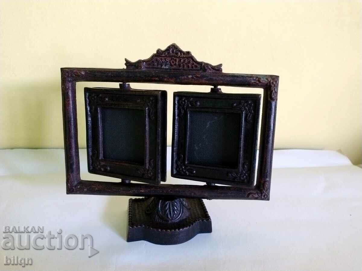 Υπέροχη κορνίζα