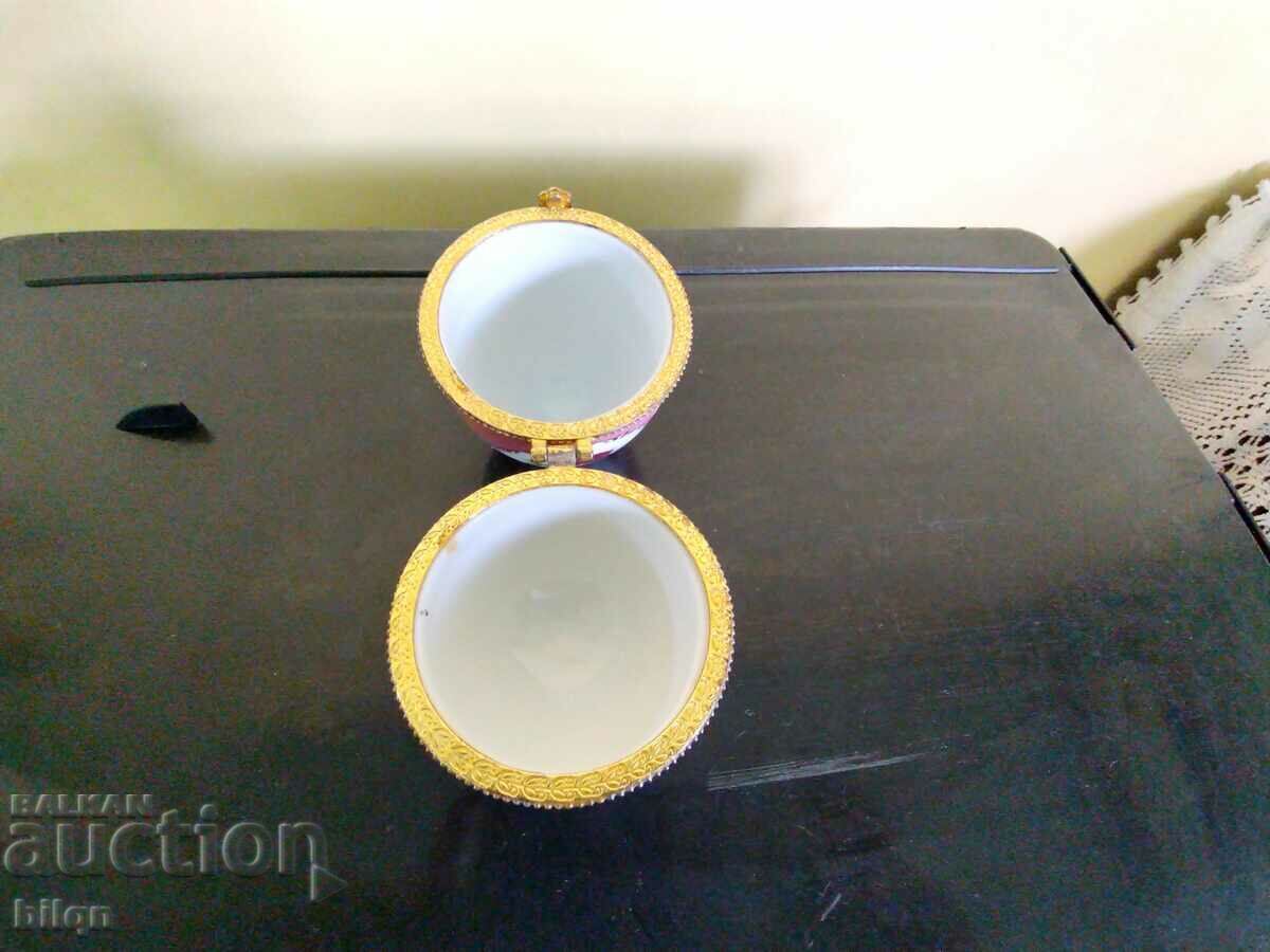 Porcelain Egg-Jewelry Box-Limoges #3 - 5 Porcelain Egg-Jewelry Box-Limoges #3 - 5