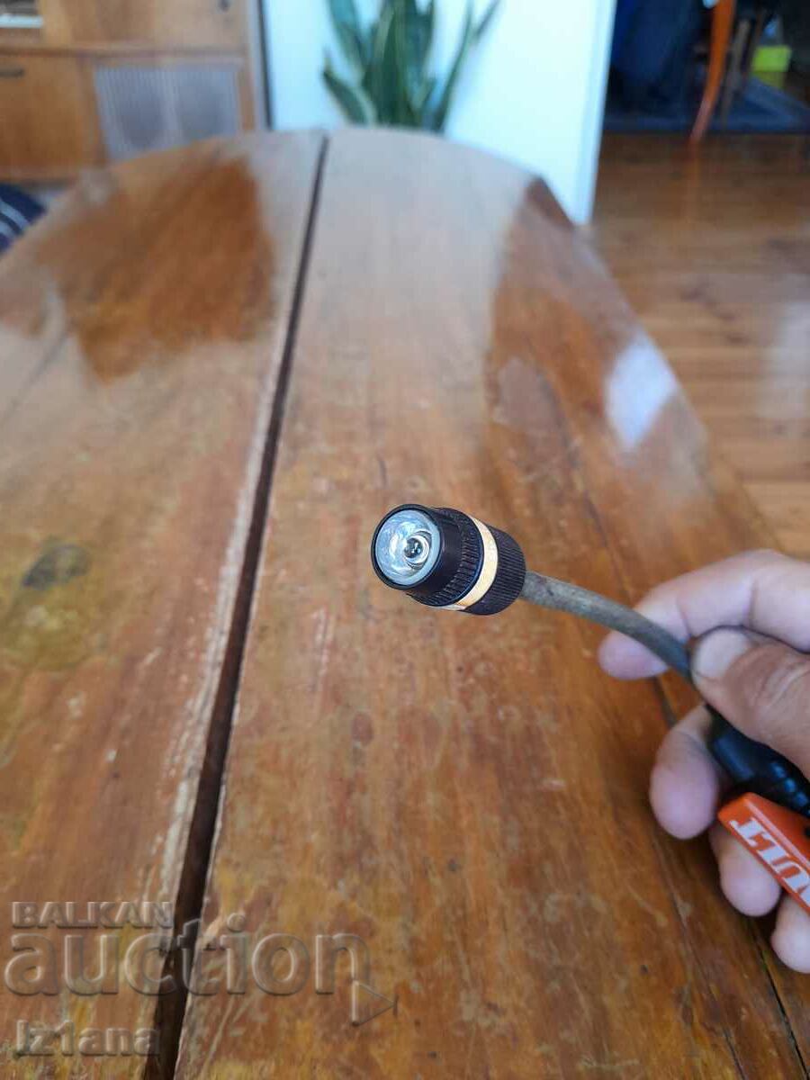 Delivery of Old Renault removable lamp Delivery of Old Renault removable lamp