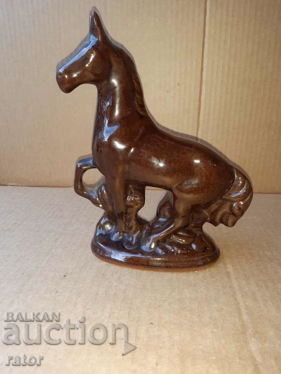 Old figure, statuette of a horse. Troyan ceramics, social