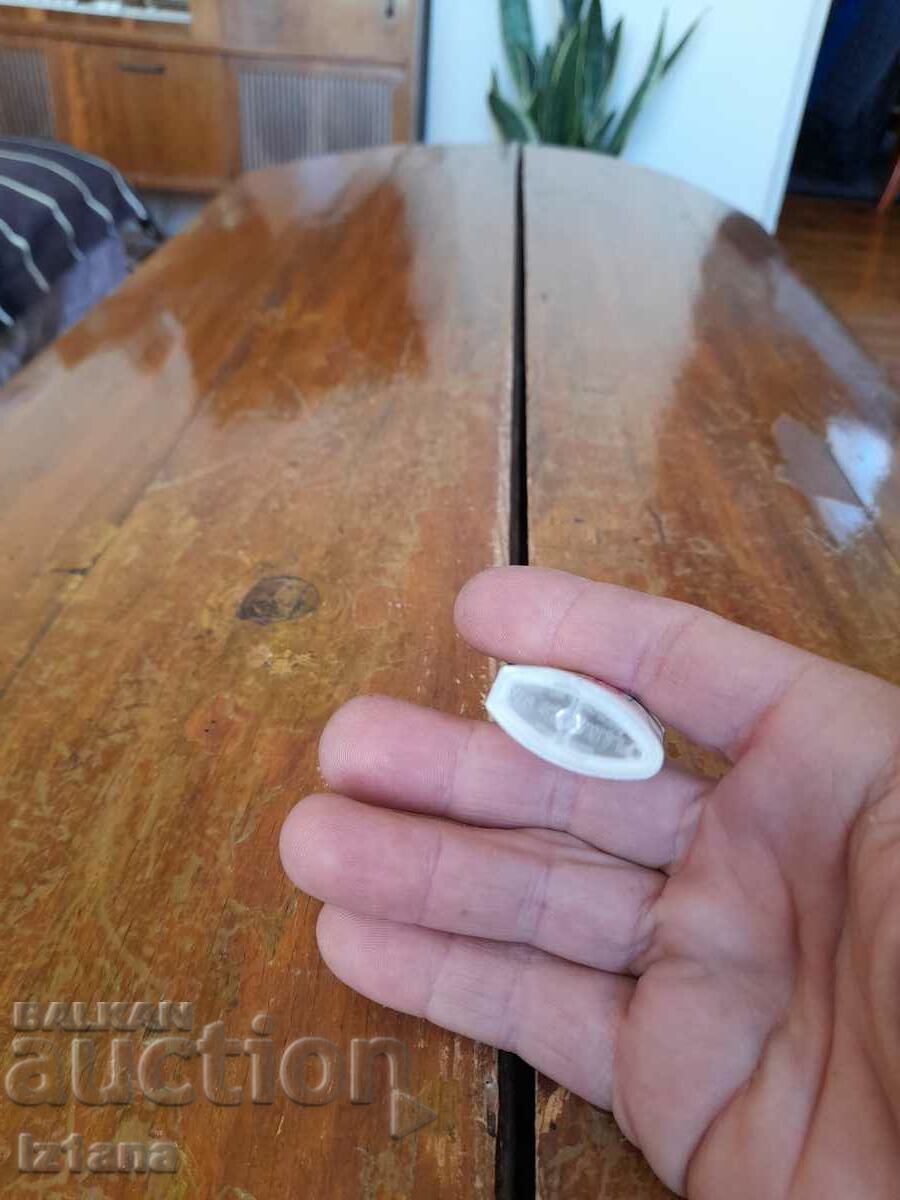 Old lighter Brio, Castrol - 5 Old lighter Brio, Castrol - 5