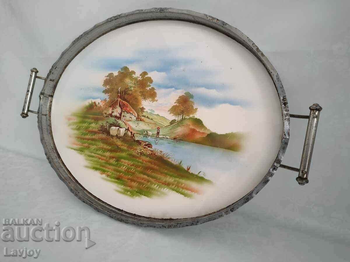 Delivery of Old porcelain tray very rare plot Delivery of Old porcelain tray very rare plot