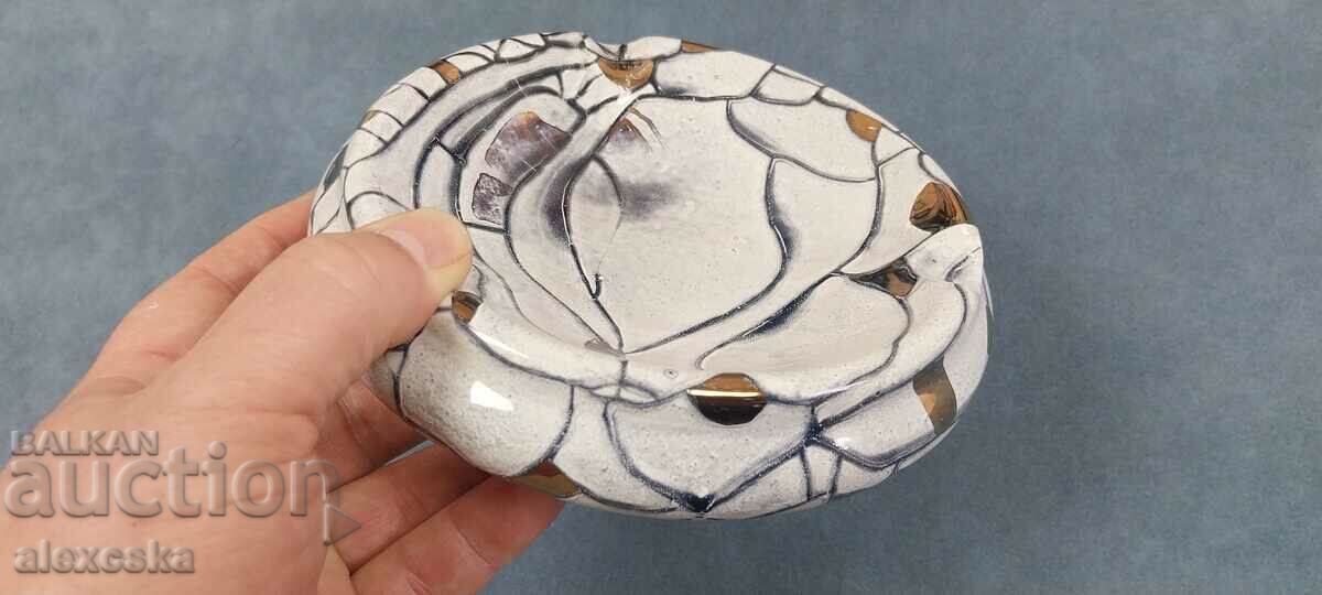 Scrumiera veche - Ceramica - 7 Scrumiera veche - Ceramica - 7