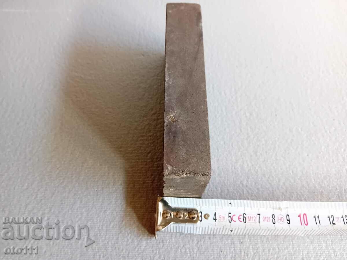 Delivery of STONE - BELGIUM - MASAT - GRINDER Delivery of STONE - BELGIUM - MASAT - GRINDER