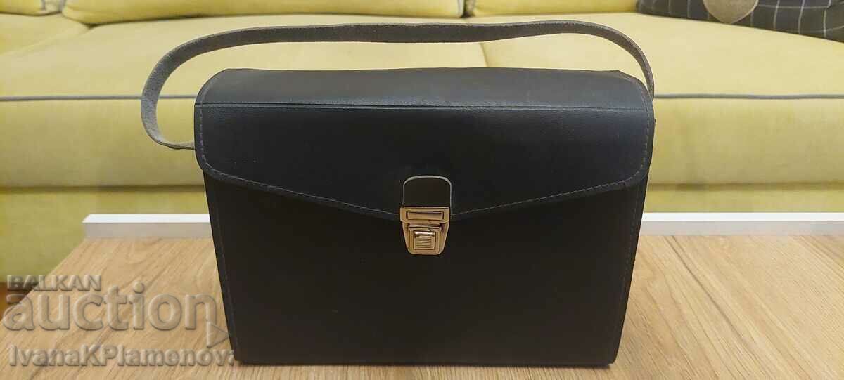 Soca leather bag