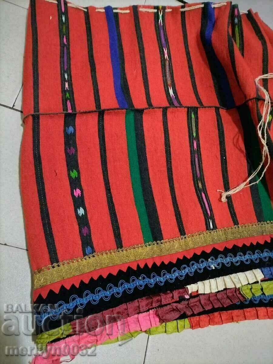 Auction Old squealing 2.7 meter costume with bruchnik klaryanka embroidery Auction Old squealing 2.7 meter costume with bruchnik klaryanka embroidery