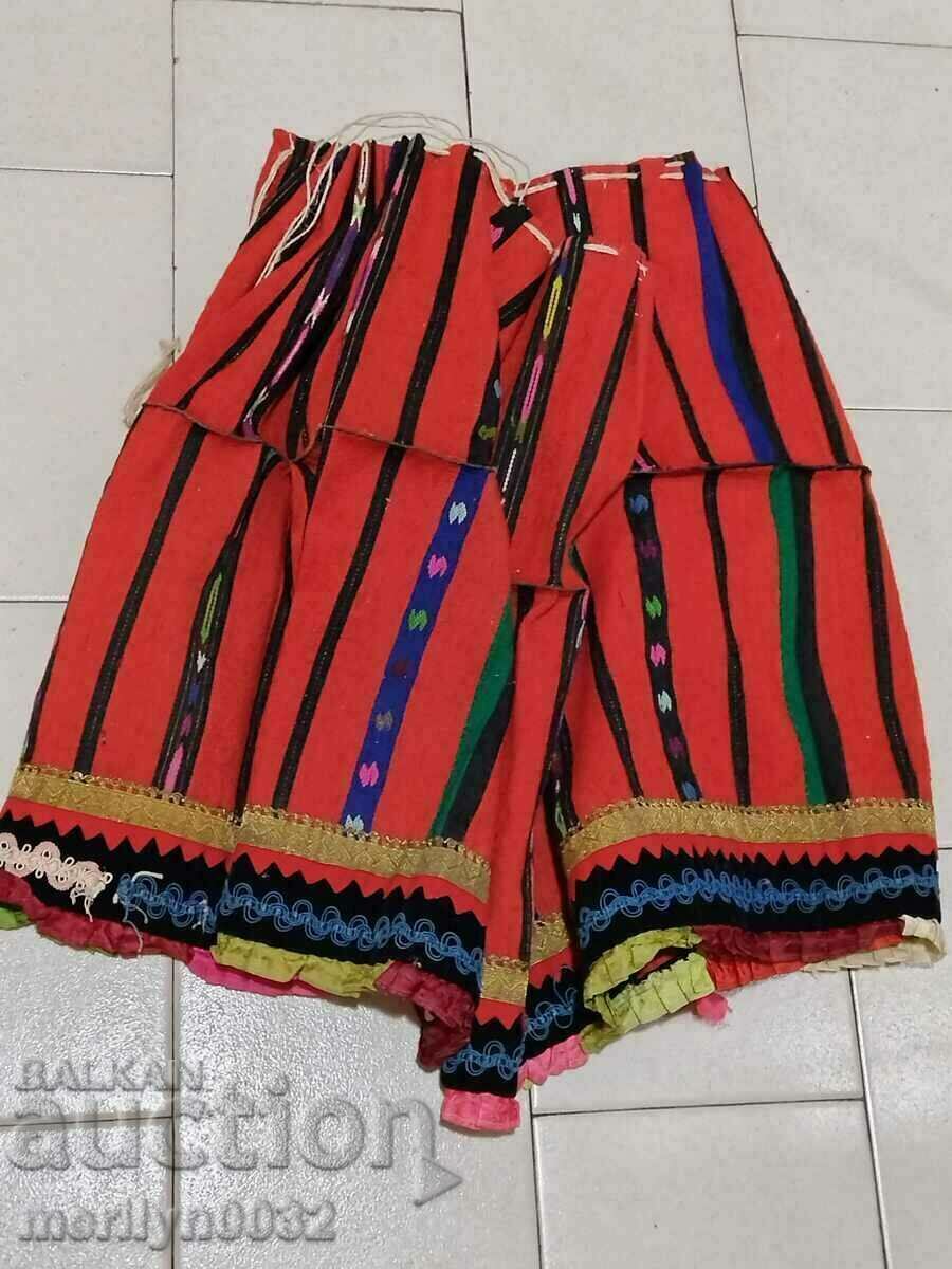 Delivery of Old squealing 2.7 meter costume with bruchnik klaryanka embroidery Delivery of Old squealing 2.7 meter costume with bruchnik klaryanka embroidery