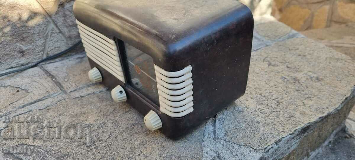 Auction Old Bakelite Tesla Radio Auction Old Bakelite Tesla Radio