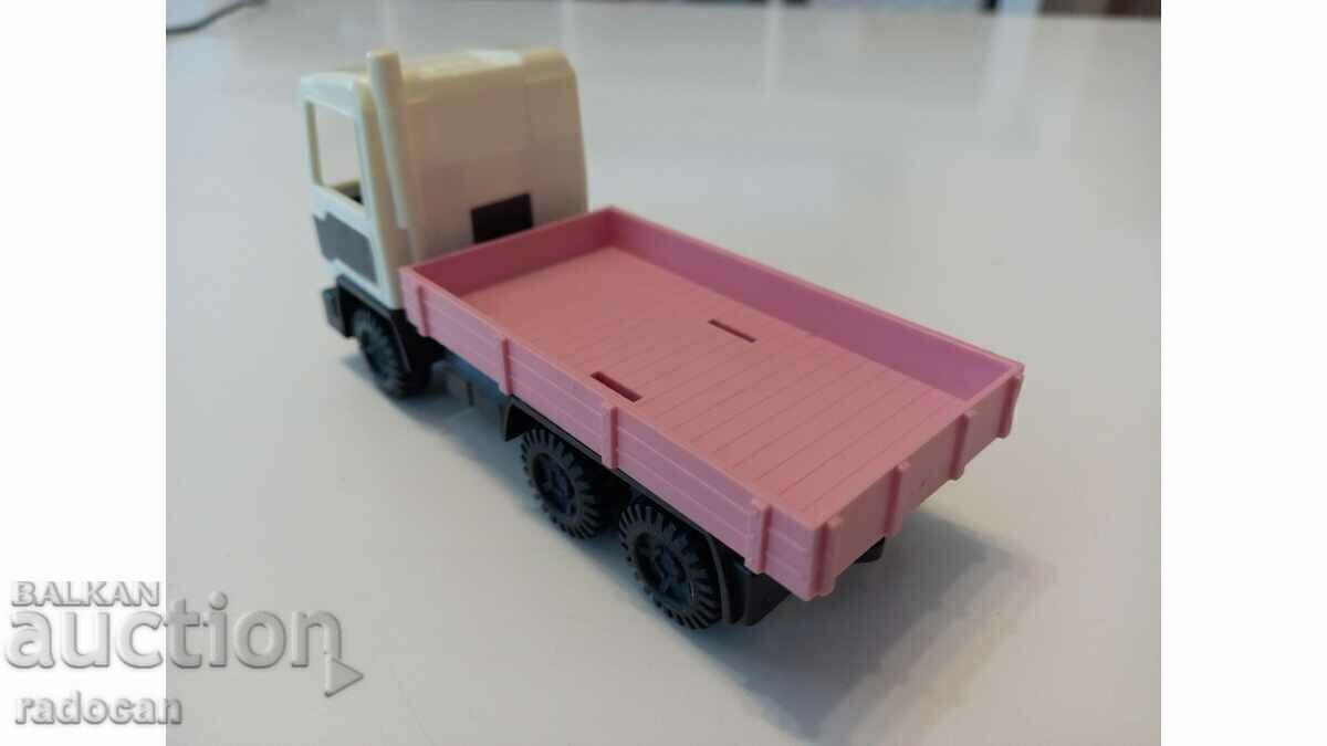 Old Bison toy truck - 5 Old Bison toy truck - 5