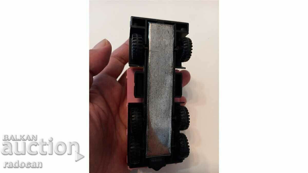 Old Bison toy truck - 6 Old Bison toy truck - 6