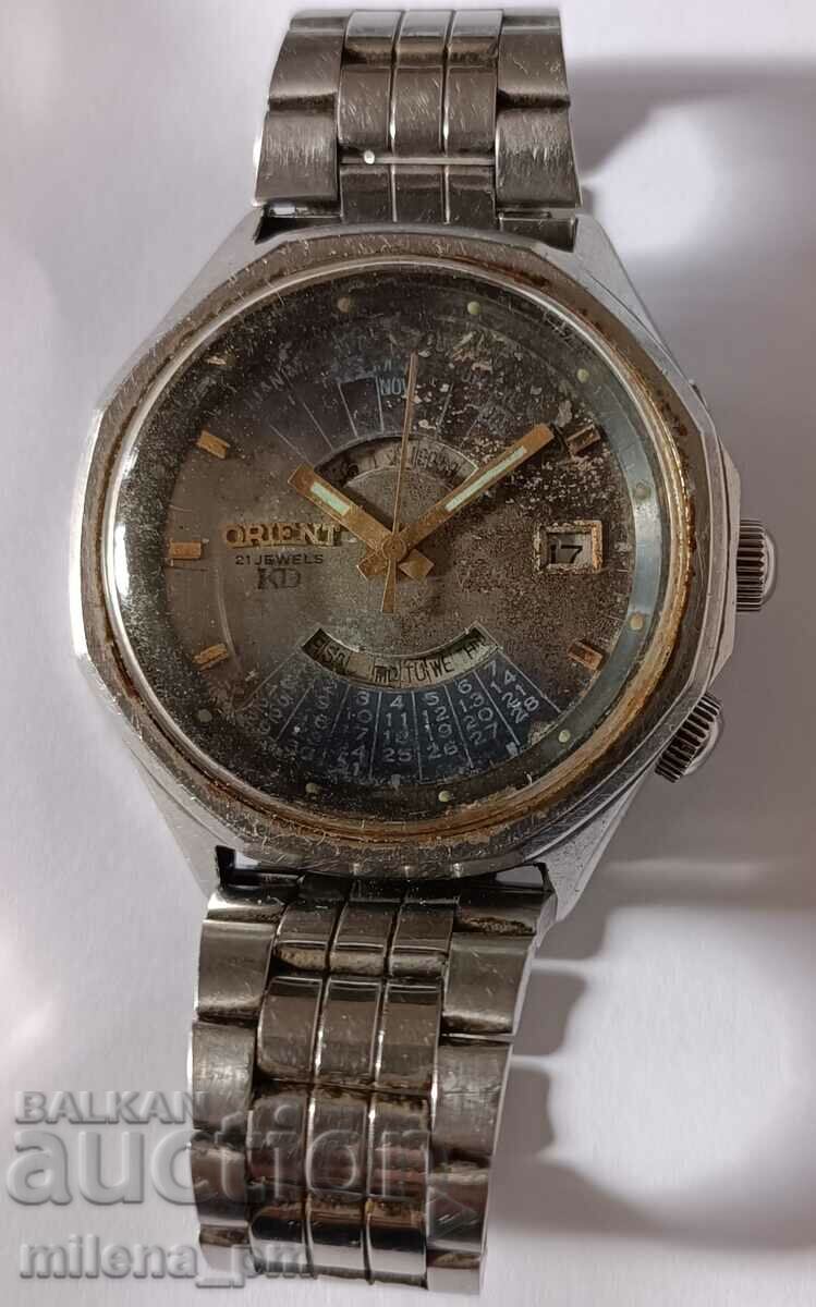 Auction Manual automatic watch Orient-orient-not working for repair Auction Manual automatic watch Orient-orient-not working for repair