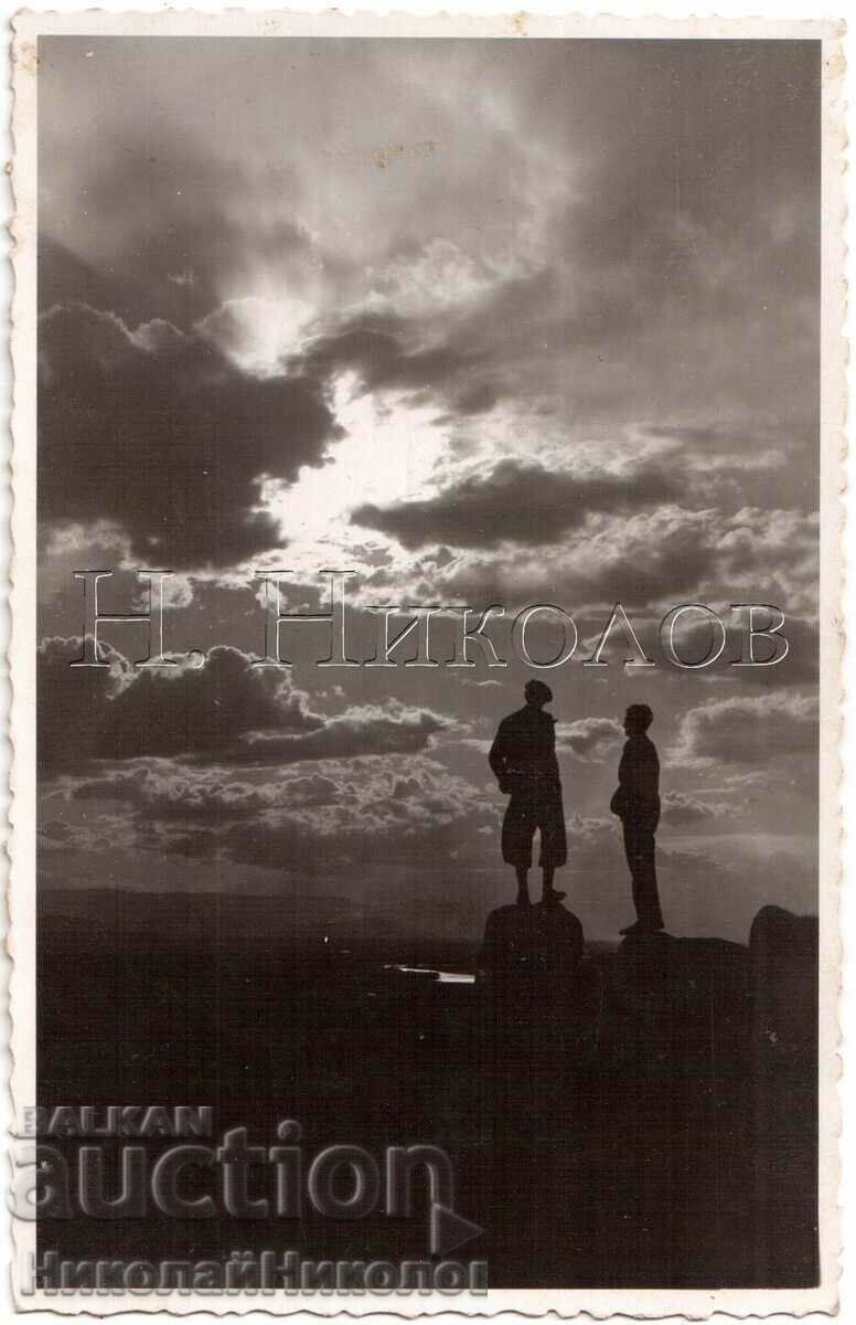 OLD PHOTO EVENING ON THE ROCKS D205 OLD PHOTO EVENING ON THE ROCKS D205