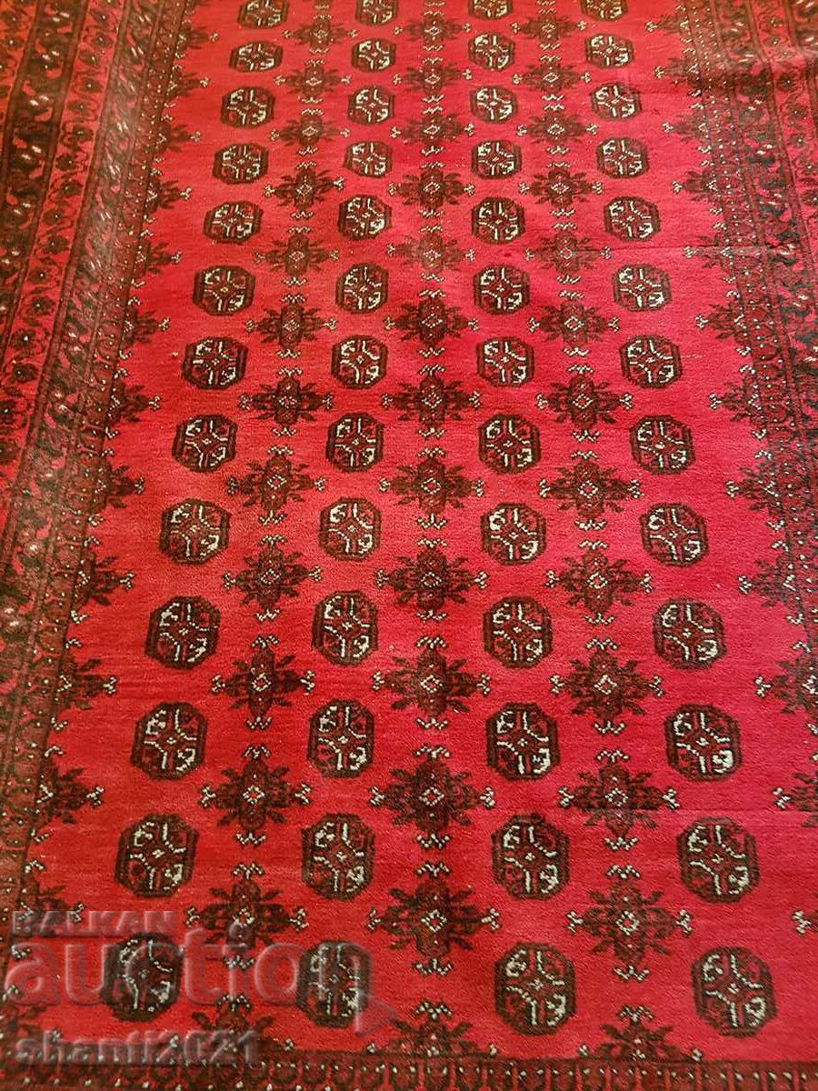 Licitație 19C Rar antic covor mare din lana Bukhara, 280x200cm. Licitație 19C Rar antic covor mare din lana Bukhara, 280x200cm.