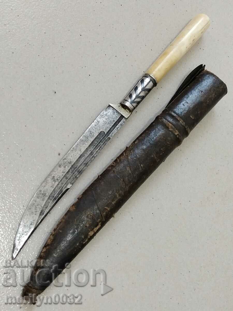 Knife with ivory handle, silver niello, ORIGINAL dagger with price 925.00 BGN | € 472.94 Knife with ivory handle, silver niello, ORIGINAL dagger with price 925.00 BGN | € 472.94