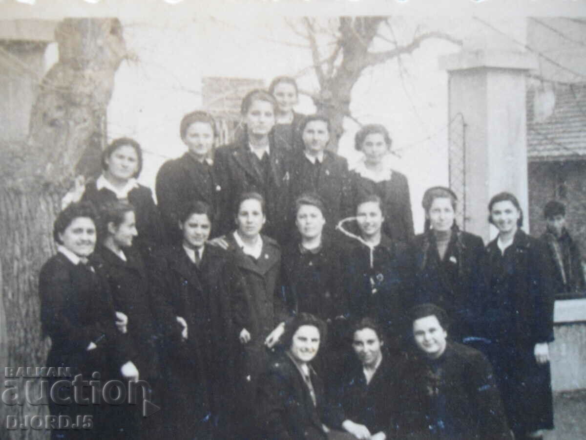 old photo with price 0.50 BGN | € 0.26 old photo with price 0.50 BGN | € 0.26