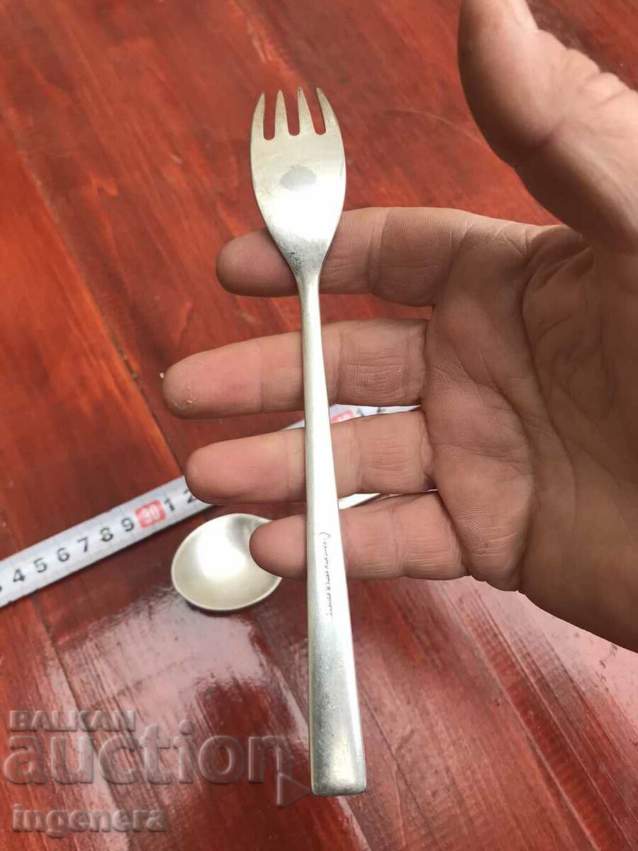 Licitație SET LINGURĂ, FURBILITĂ PLACATĂ ARGINTĂ MARCAT Licitație SET LINGURĂ, FURBILITĂ PLACATĂ ARGINTĂ MARCAT