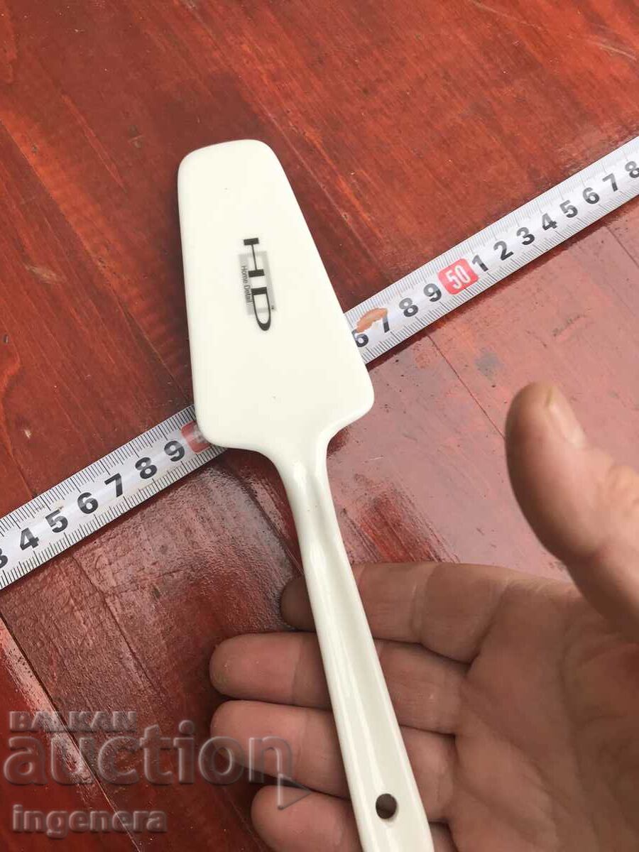 ΣΠΑΤΟΥΛΑ ΠΟΡΣΕΛΑΝΗΣ ΝΕΑ ΚΑΛΑ ΧΡΙΣΤΟΥΓΕΝΝΑ με τιμή 9.00 BGN | € 4.60 ΣΠΑΤΟΥΛΑ ΠΟΡΣΕΛΑΝΗΣ ΝΕΑ ΚΑΛΑ ΧΡΙΣΤΟΥΓΕΝΝΑ με τιμή 9.00 BGN | € 4.60