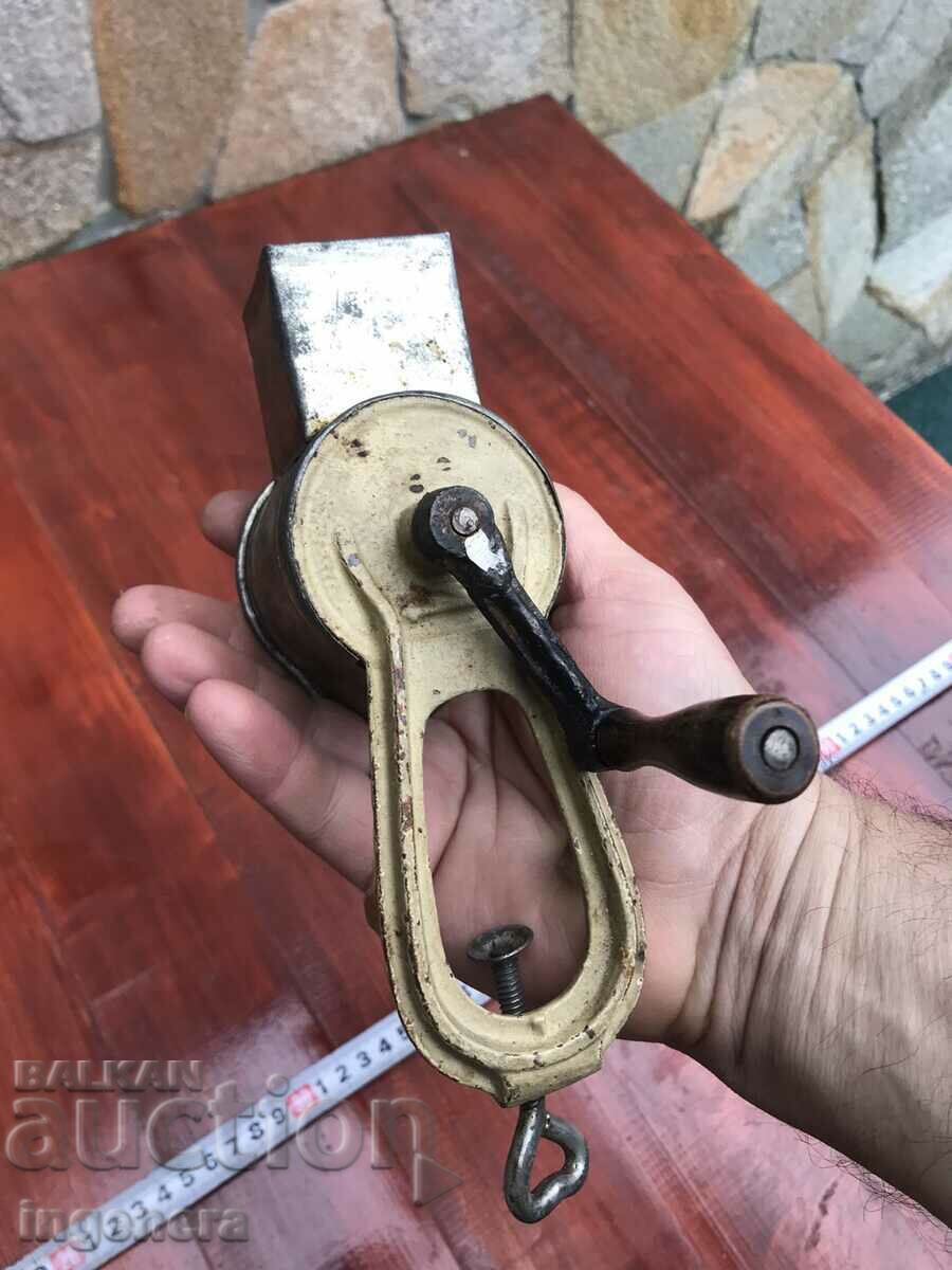 Delivery of GRINDER GRINDER FOR NUTS, COFFEE, SPICES, ETC. Delivery of GRINDER GRINDER FOR NUTS, COFFEE, SPICES, ETC.