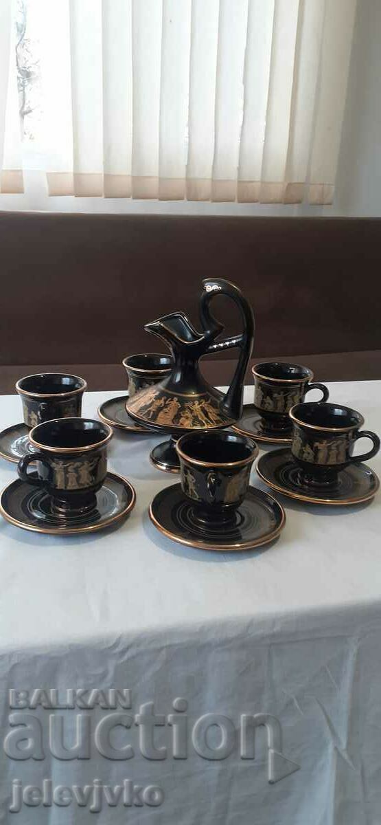 Serviciu porțelan aurit Serviciu porțelan aurit