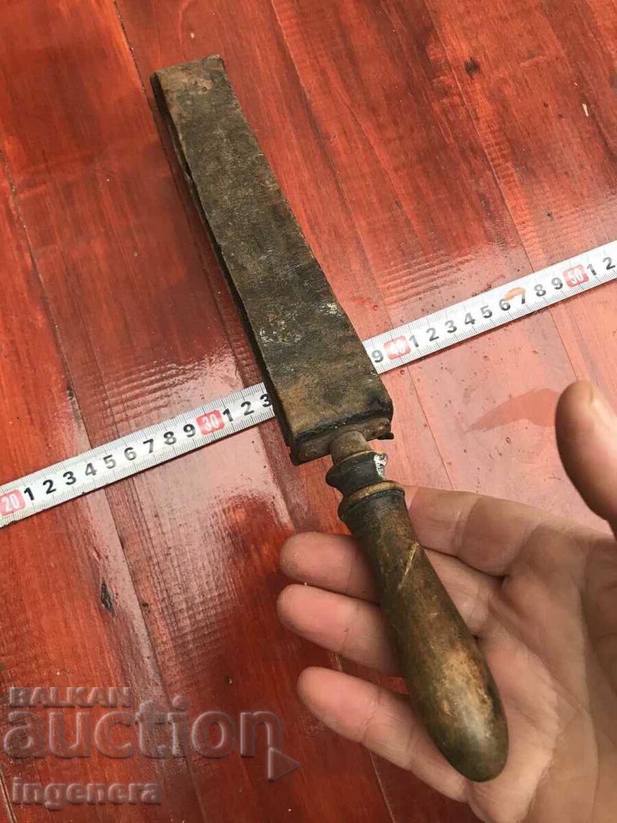 Доставка на ТОЧИЛО ЗА БРЪСНАЧ МАСАТ ИНСТРУМЕНТ ЗА ЗАТОЧВАНЕ-ГЕРМАНИЯ Доставка на ТОЧИЛО ЗА БРЪСНАЧ МАСАТ ИНСТРУМЕНТ ЗА ЗАТОЧВАНЕ-ГЕРМАНИЯ