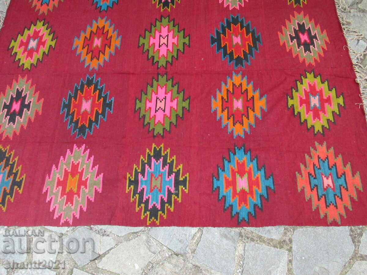 Παράδοση 19C. σπάνιο μάλλινο χαλί Teteven, 2,75 x 2,20μ. Παράδοση 19C. σπάνιο μάλλινο χαλί Teteven, 2,75 x 2,20μ.