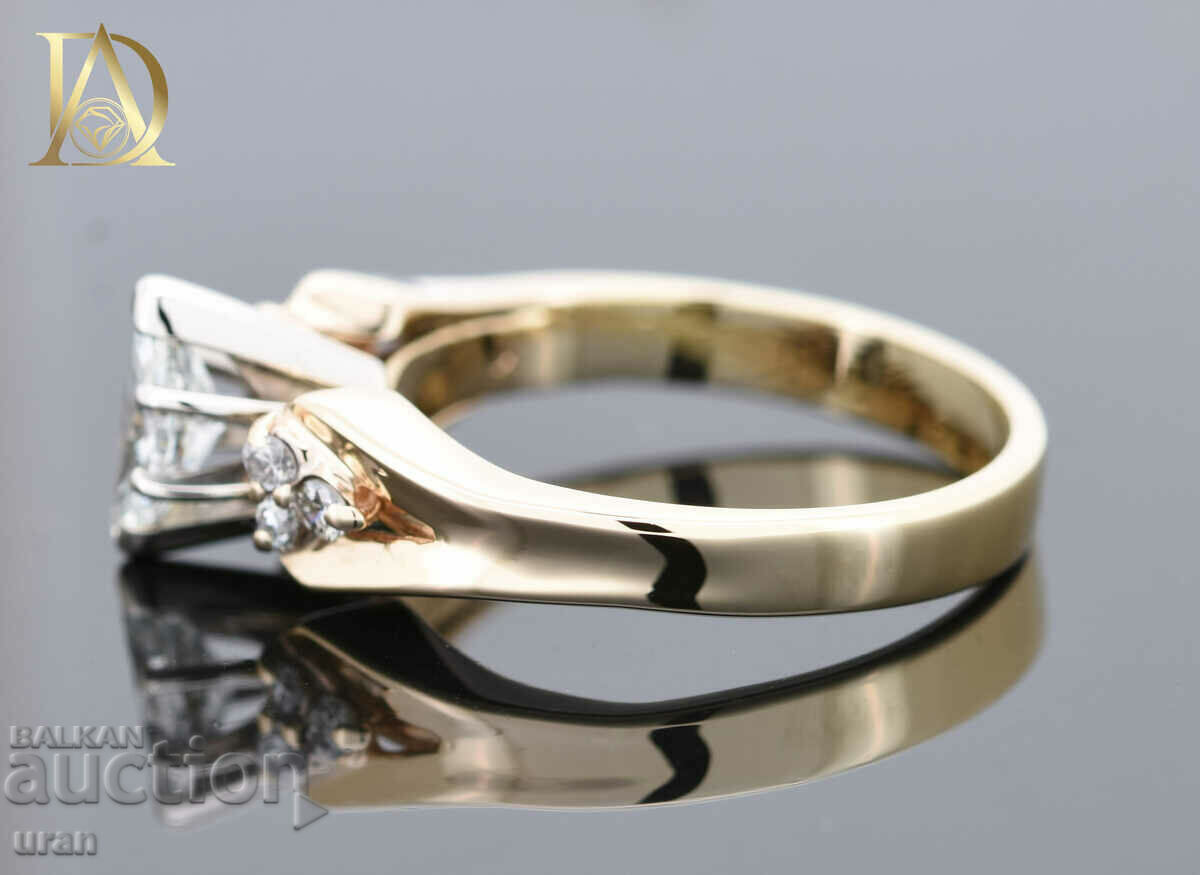 Delivery of New Gold Ring with 0.63ct Natural Diamonds Delivery of New Gold Ring with 0.63ct Natural Diamonds