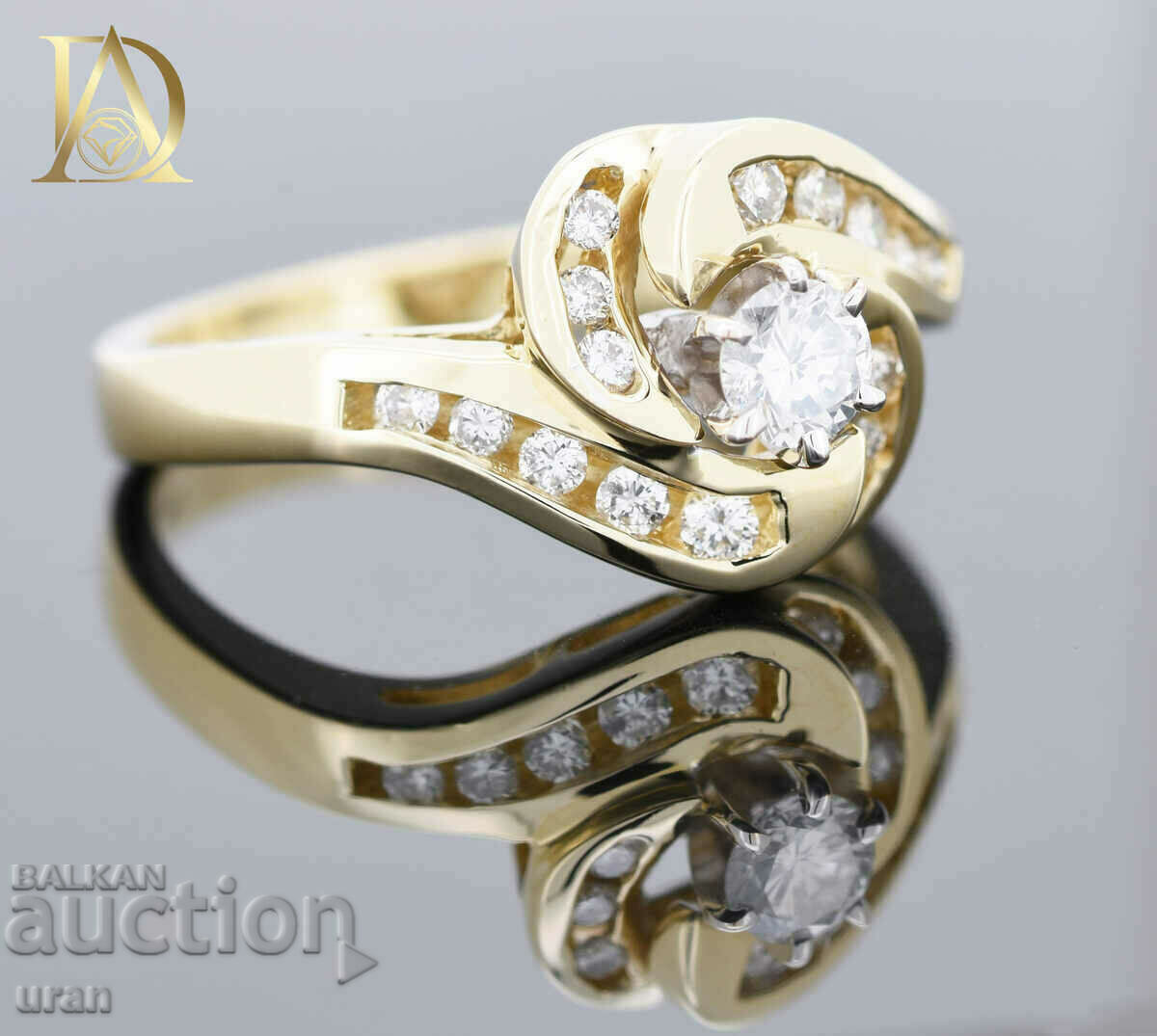 Delivery of New Gold Ring with 0.50ct Natural Diamonds Delivery of New Gold Ring with 0.50ct Natural Diamonds