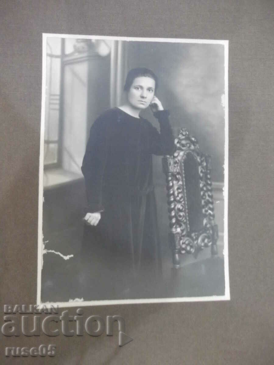Photo old cardboard portrait of a woman next to a chair with price 7.00 BGN | € 3.58 Photo old cardboard portrait of a woman next to a chair with price 7.00 BGN | € 3.58