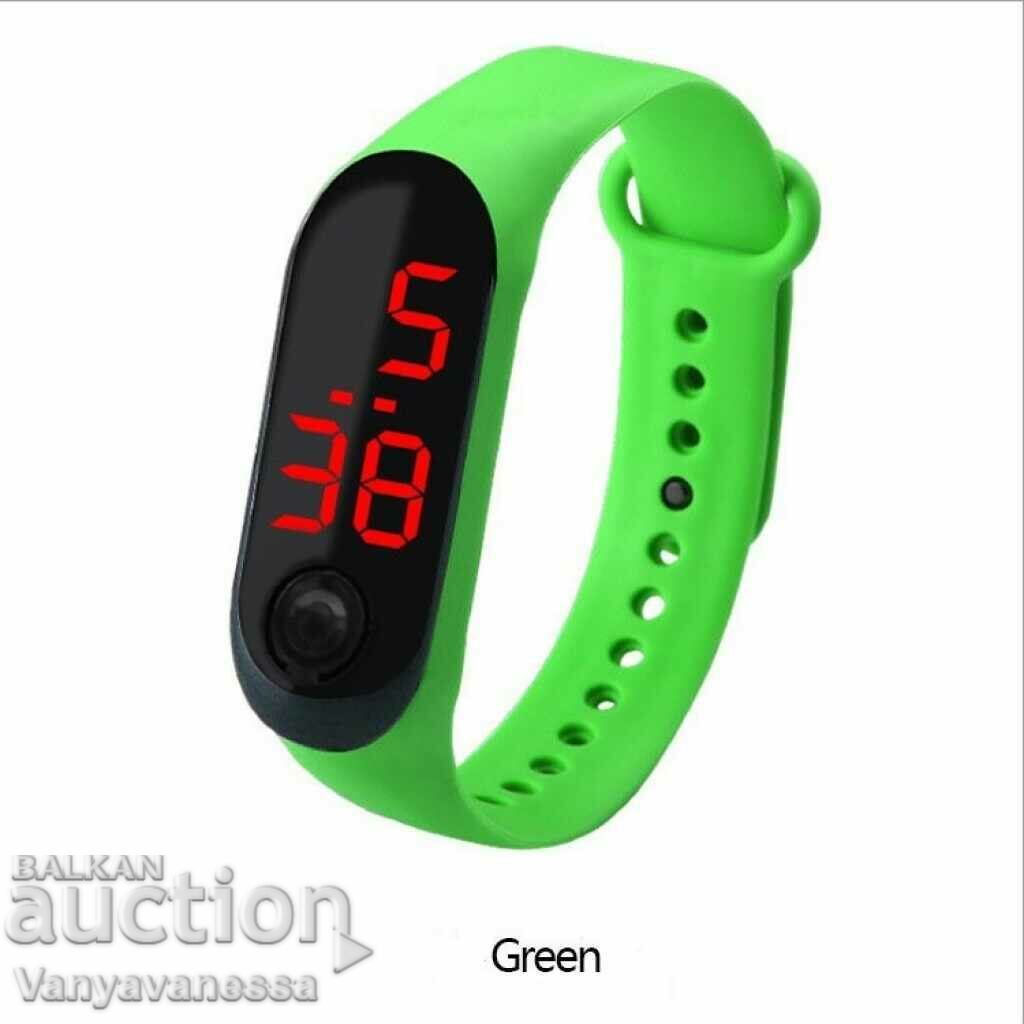 Children's LED watch-bracelet with 1 quick control button