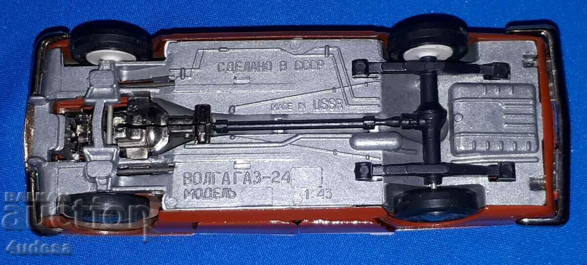 Russian model Volga GAZ 24 Fire Station 01 1:43 Made in USSR USSR - 5 Russian model Volga GAZ 24 Fire Station 01 1:43 Made in USSR USSR - 5