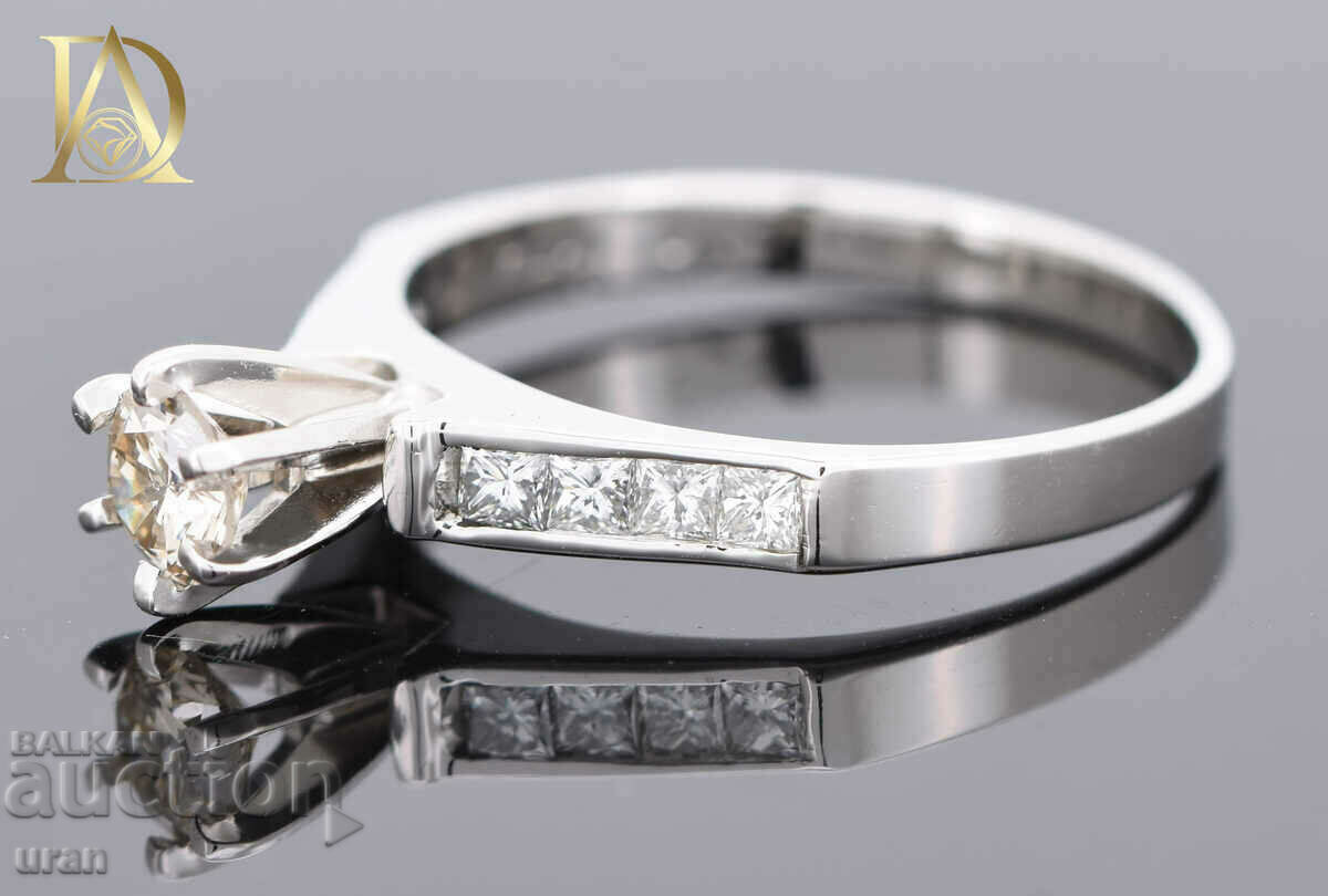 Delivery of New Gold Ring with 0.77ct Natural Diamonds Delivery of New Gold Ring with 0.77ct Natural Diamonds