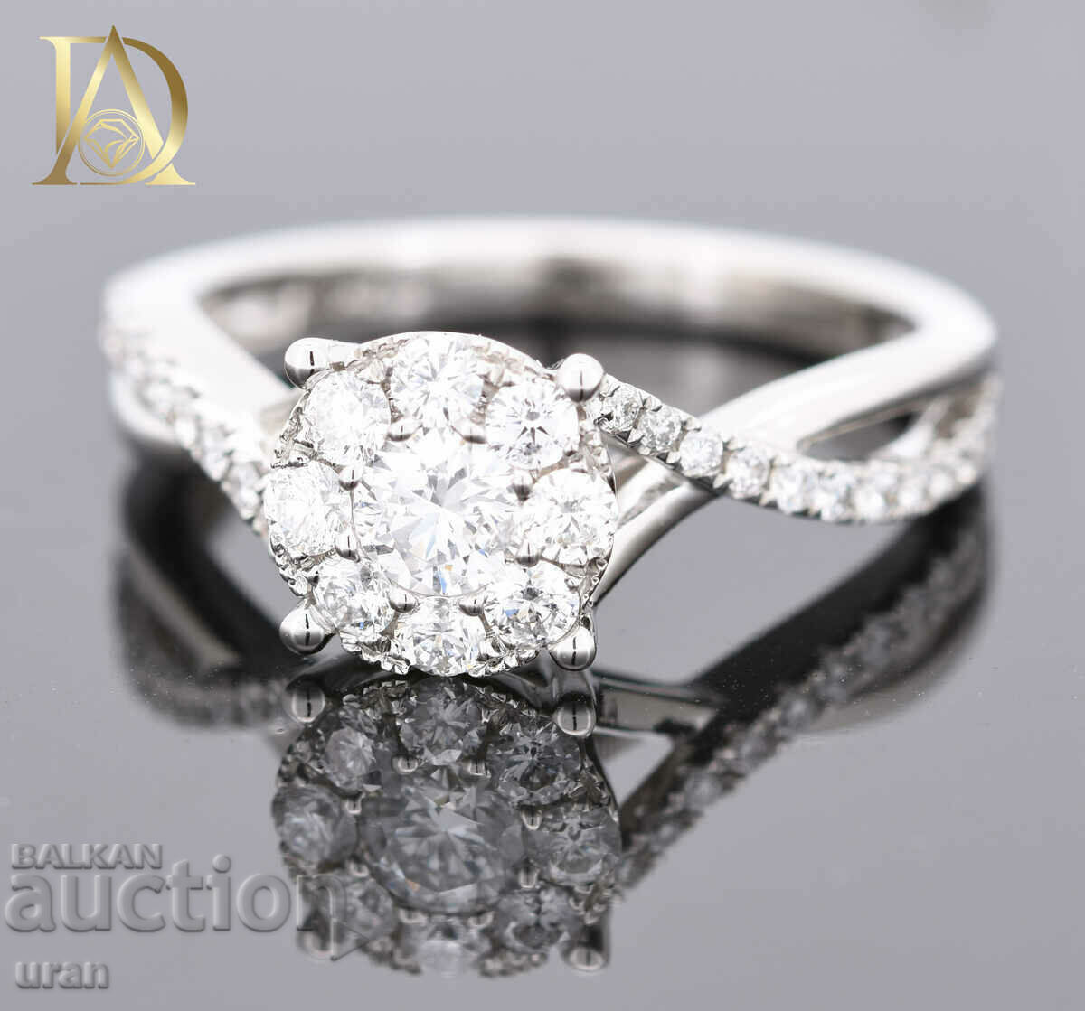 Νέο χρυσό δαχτυλίδι με φυσικά διαμάντια 0,76 καρατίων με τιμή 2500.00 BGN | € 1278.23 Νέο χρυσό δαχτυλίδι με φυσικά διαμάντια 0,76 καρατίων με τιμή 2500.00 BGN | € 1278.23