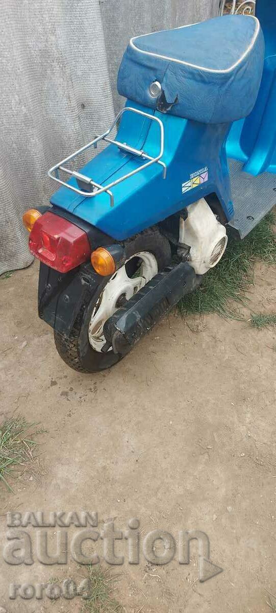 Παράδοση HONDA SKY - 1982 Παράδοση HONDA SKY - 1982