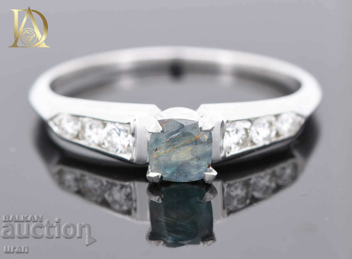 Auction  New Gold Ring with Natural Alexandrite and Diamonds