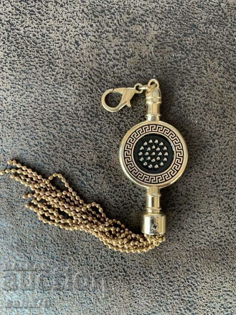 Massive women's fashion keychain from Italy with price 5.00 BGN | € 2.56
