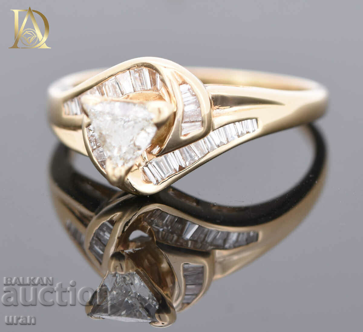 Νέο χρυσό δαχτυλίδι με φυσικά διαμάντια 0,67 καρατίων με τιμή € 1300.00 | 2542.58 BGN Νέο χρυσό δαχτυλίδι με φυσικά διαμάντια 0,67 καρατίων με τιμή € 1300.00 | 2542.58 BGN