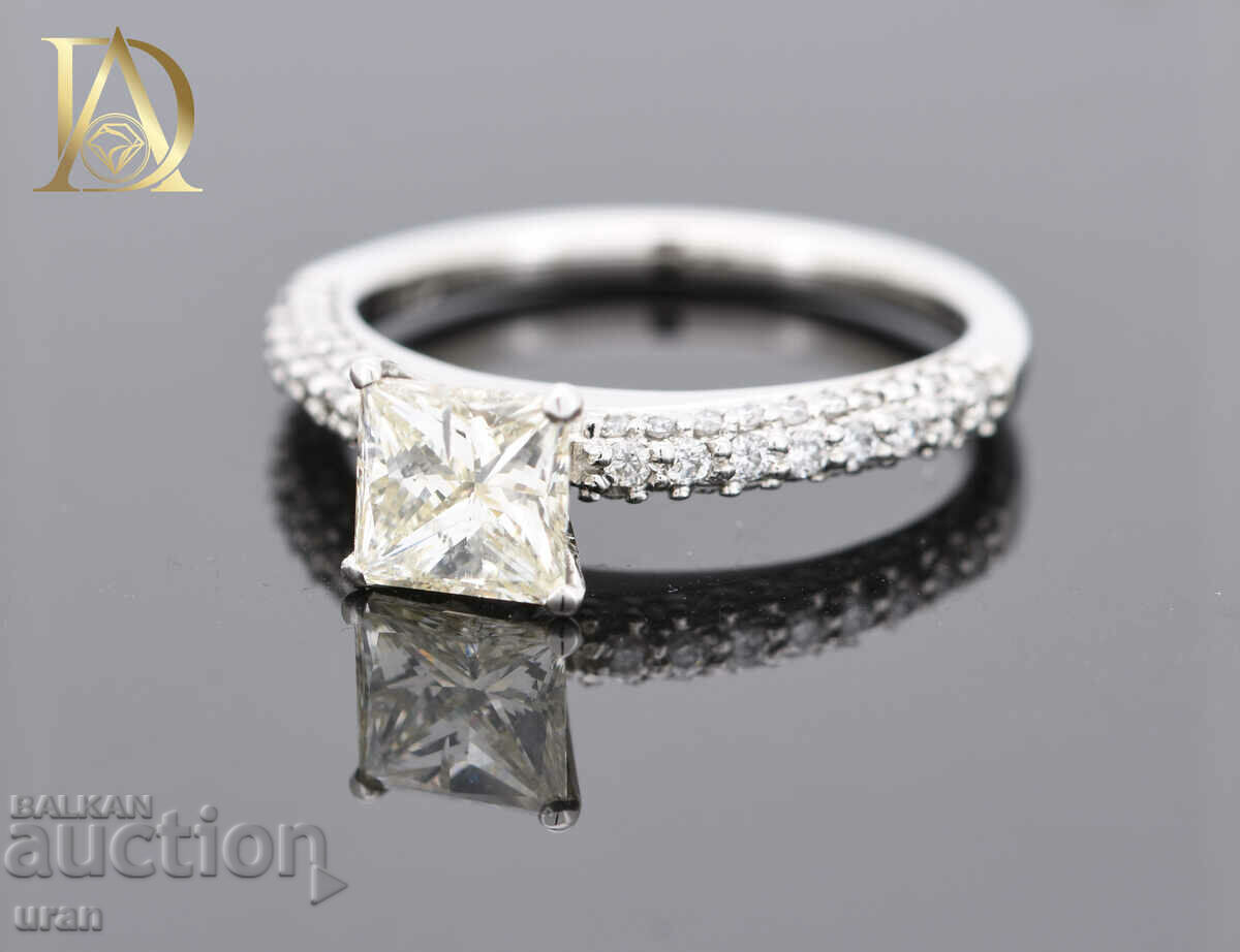 Licitație Inel de aur nou cu diamante naturale de 1,33 ct