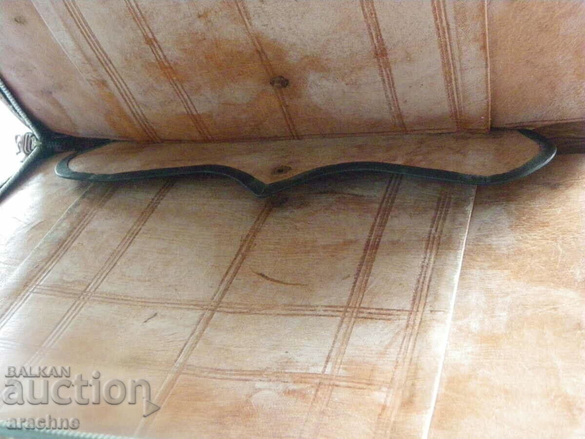 Delivery of Burmese python leather file folder