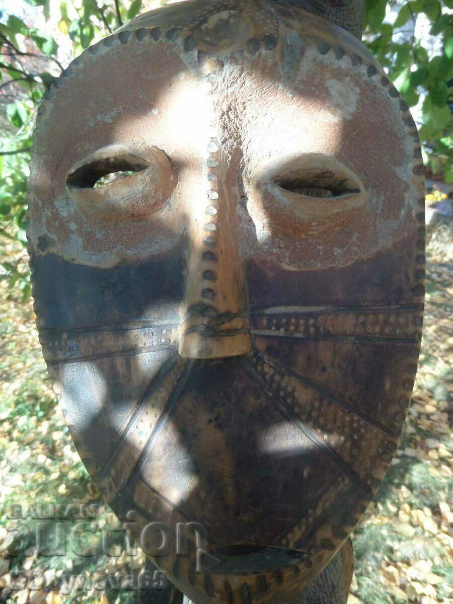 Auction Ritual voodoo mask - Igbo people, Nigeria Auction Ritual voodoo mask - Igbo people, Nigeria