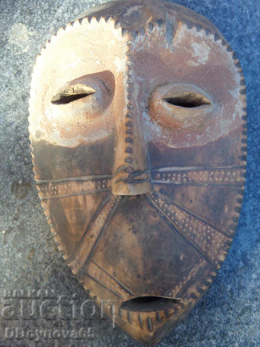 Ritual voodoo mask - Igbo people, Nigeria