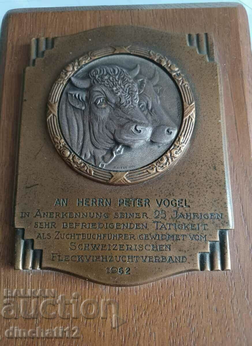 Award. Table plaque Switzerland. Bullfighting with price 92.00 BGN | € 47.04 Award. Table plaque Switzerland. Bullfighting with price 92.00 BGN | € 47.04