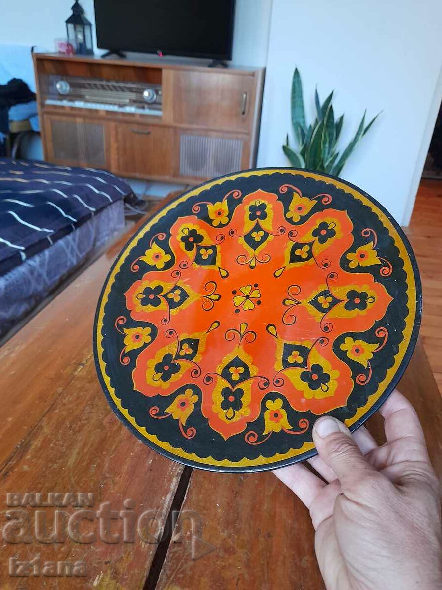 Auction Old decorative wooden pan, tray Auction Old decorative wooden pan, tray