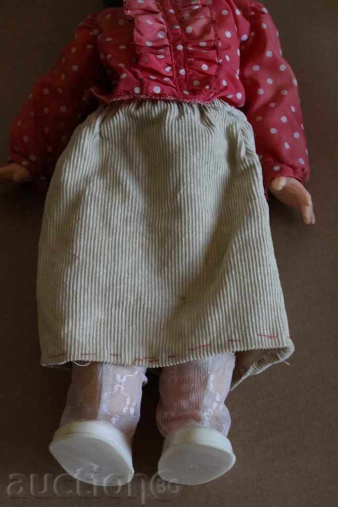 Auction . SOC LARGE CHILDREN'S PLASTIC DOLL Auction . SOC LARGE CHILDREN'S PLASTIC DOLL