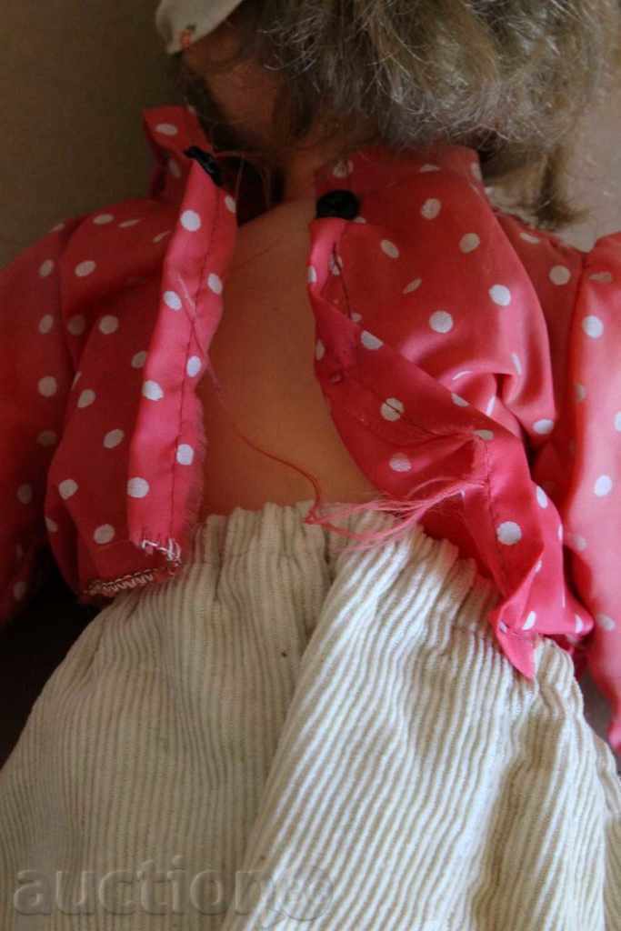 . SOC LARGE CHILDREN'S PLASTIC DOLL - 6 . SOC LARGE CHILDREN'S PLASTIC DOLL - 6