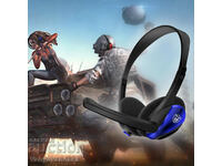 Gaming headset with cable and built-in microphone