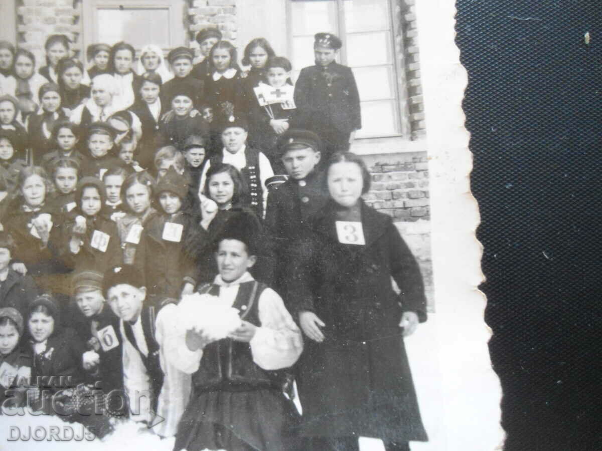 old photo with price 2.00 BGN | € 1.02 old photo with price 2.00 BGN | € 1.02