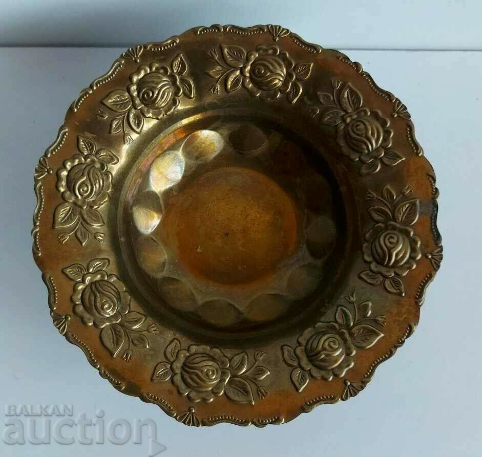 . SOC METAL FRUCTIERE WITH FLORAL MOTIFS METAL