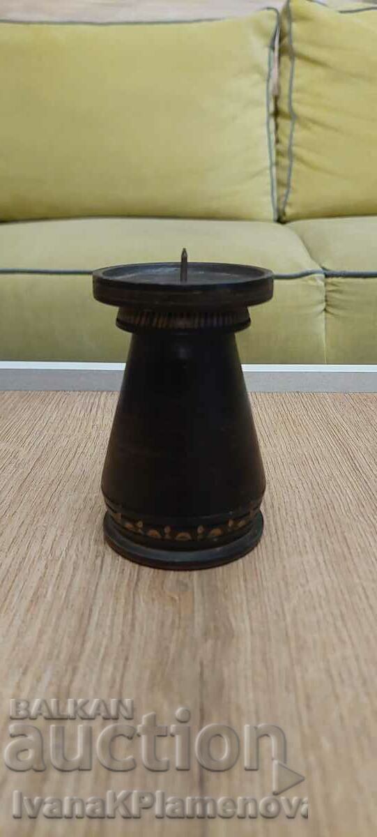 Auction Candlestick carving for collectors Auction Candlestick carving for collectors