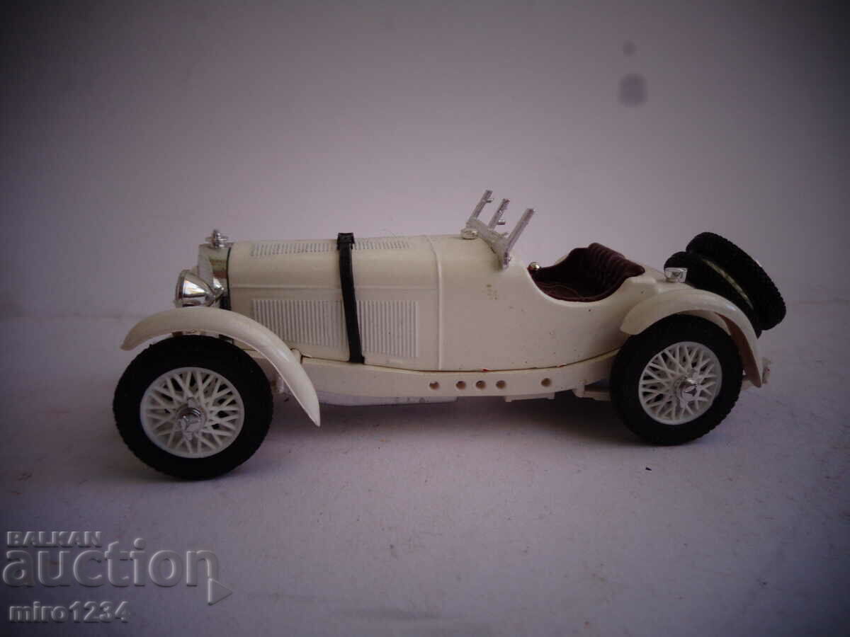 БЗЦ  1/43  RIO  MERCEDES BENZ  SSKL  ИГРАЧКА  МОДЕЛ КОЛИЧКА