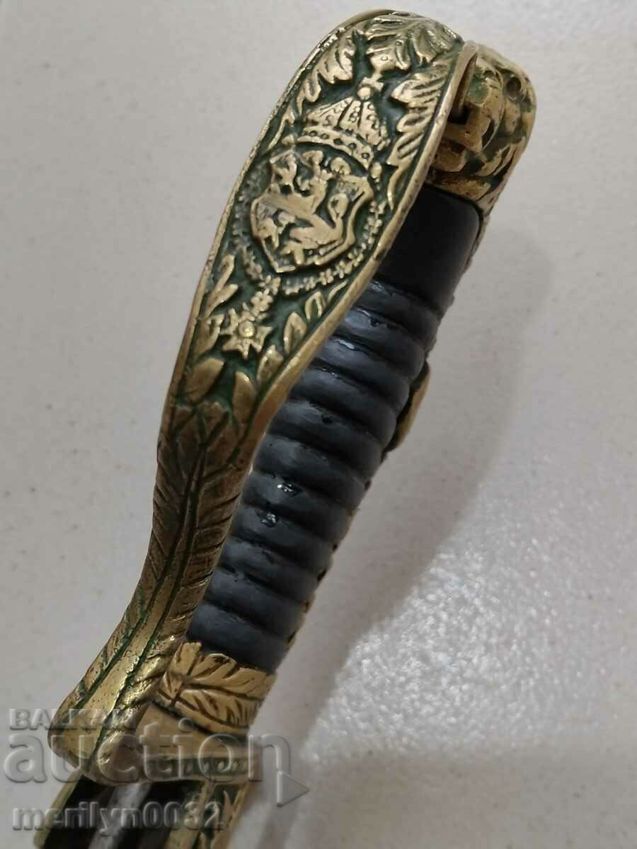 Аукцион Борисова бойна сабя с кания Аукцион Борисова бойна сабя с кания